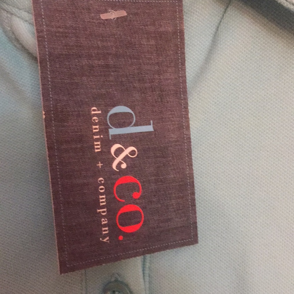 d&co. Dress. - Picture 2 of 5